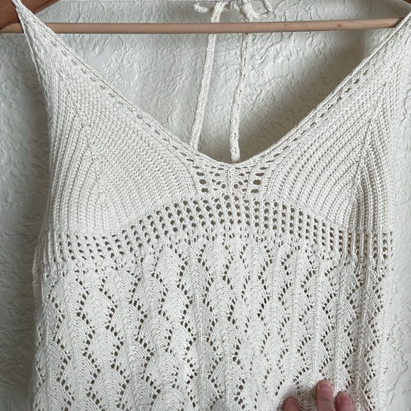 H&M halter crochet tie top in cream new with tags. Size L. - Picture 2 of 4
